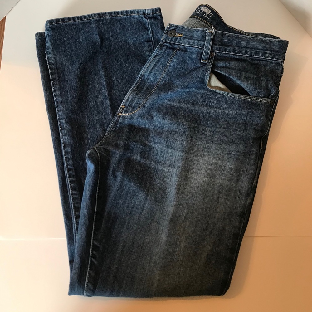 $6 bundle Cremieux bootcut jeans